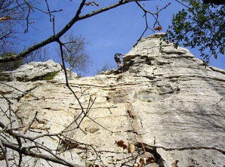  Abseiling 